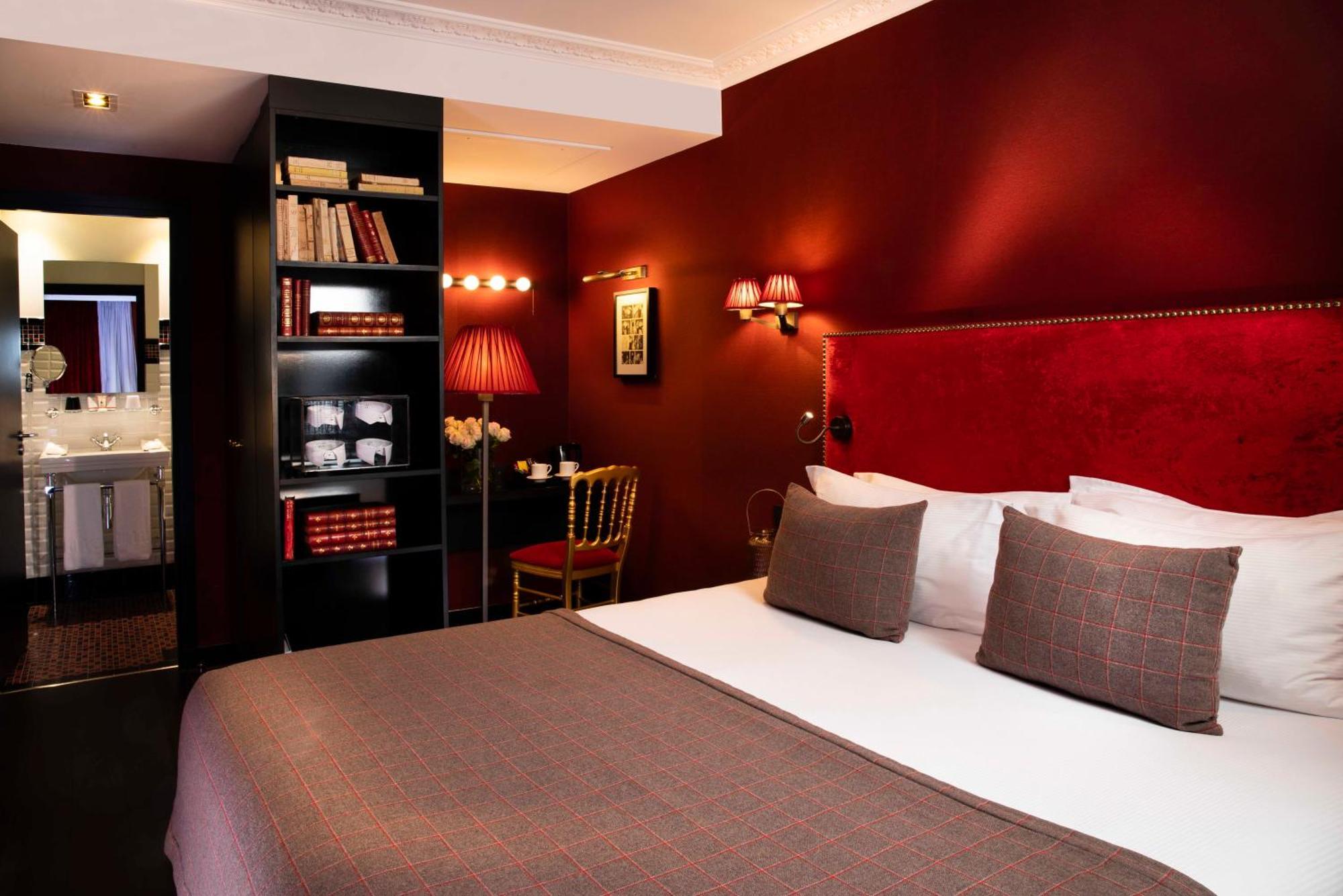 Superior Double Room Private Hammam Access