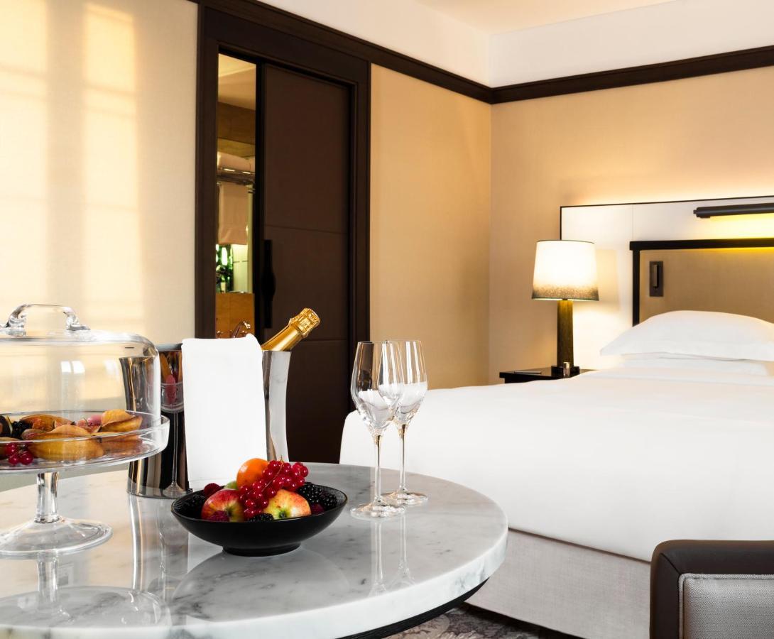 Deluxe King Room View