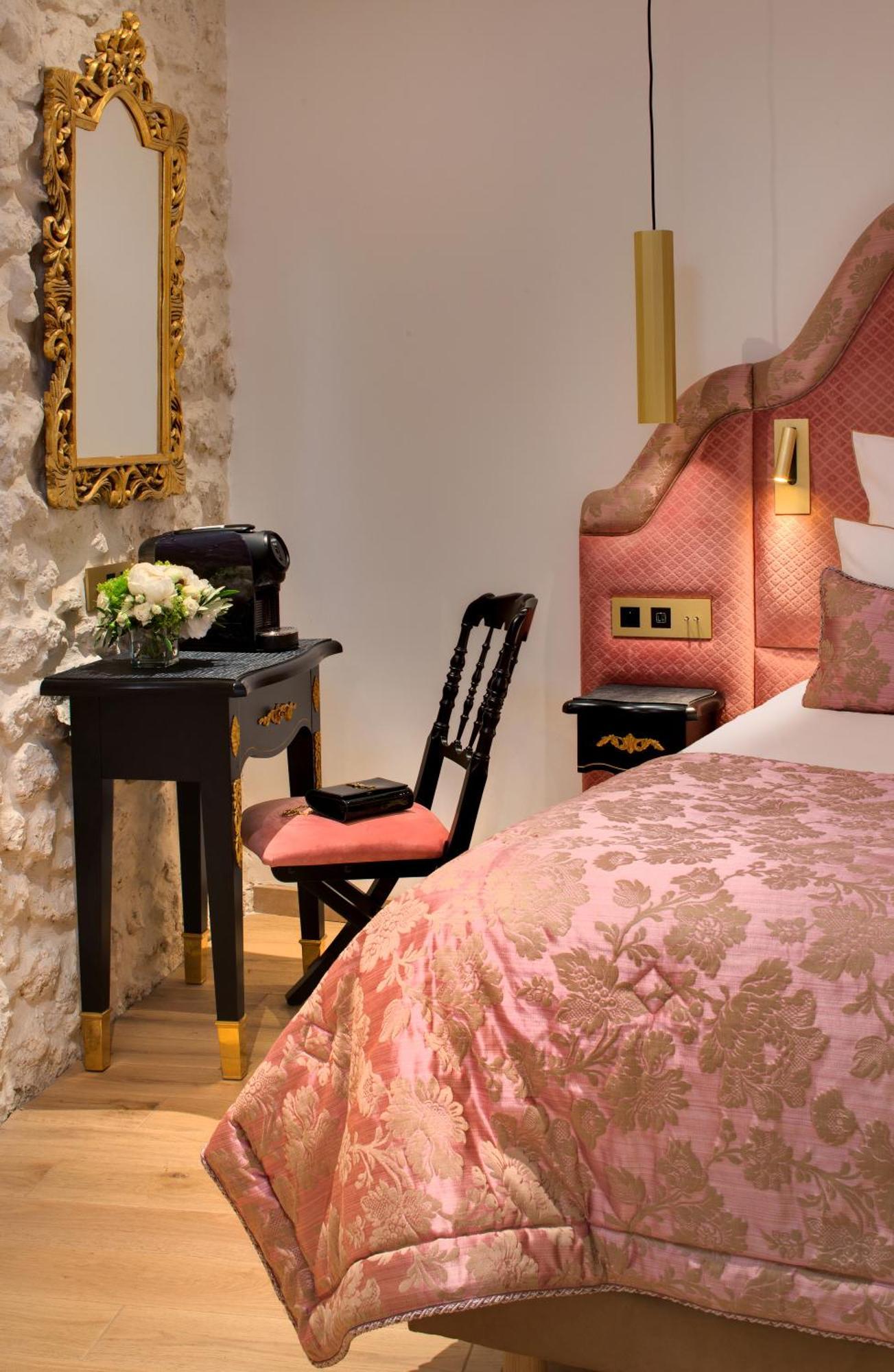 Classic King Room