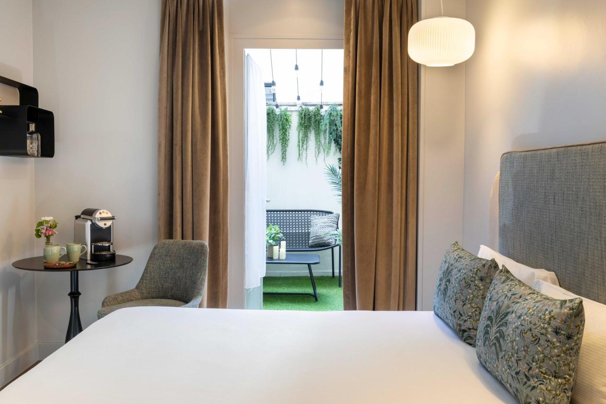 Chambre Supérieure avec Terrasse - Accès au Sauna
