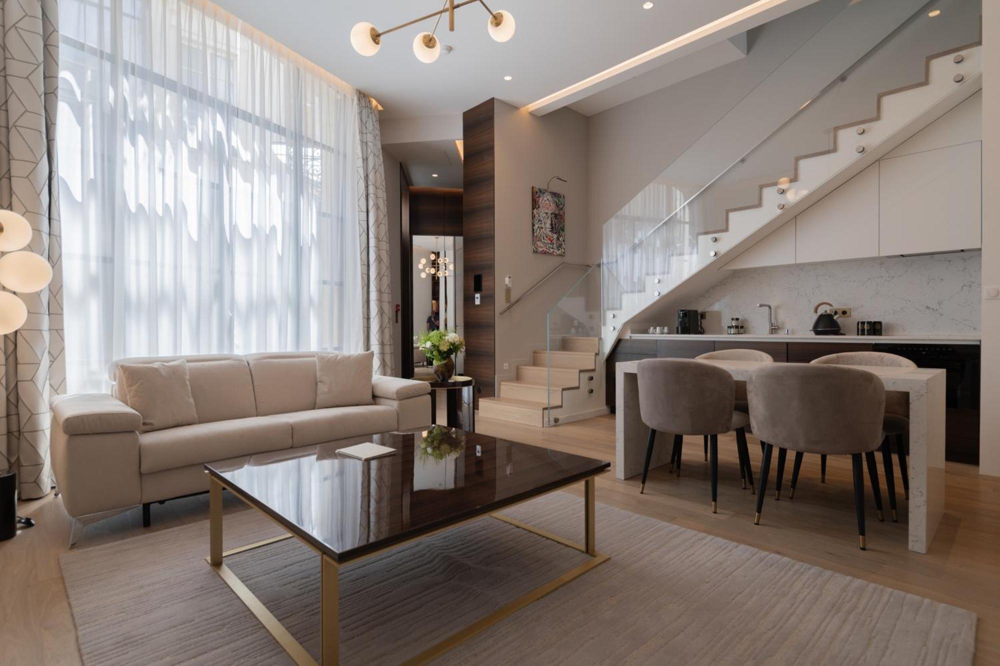 Suite Duplex Chaillot,1749106433:JPEG