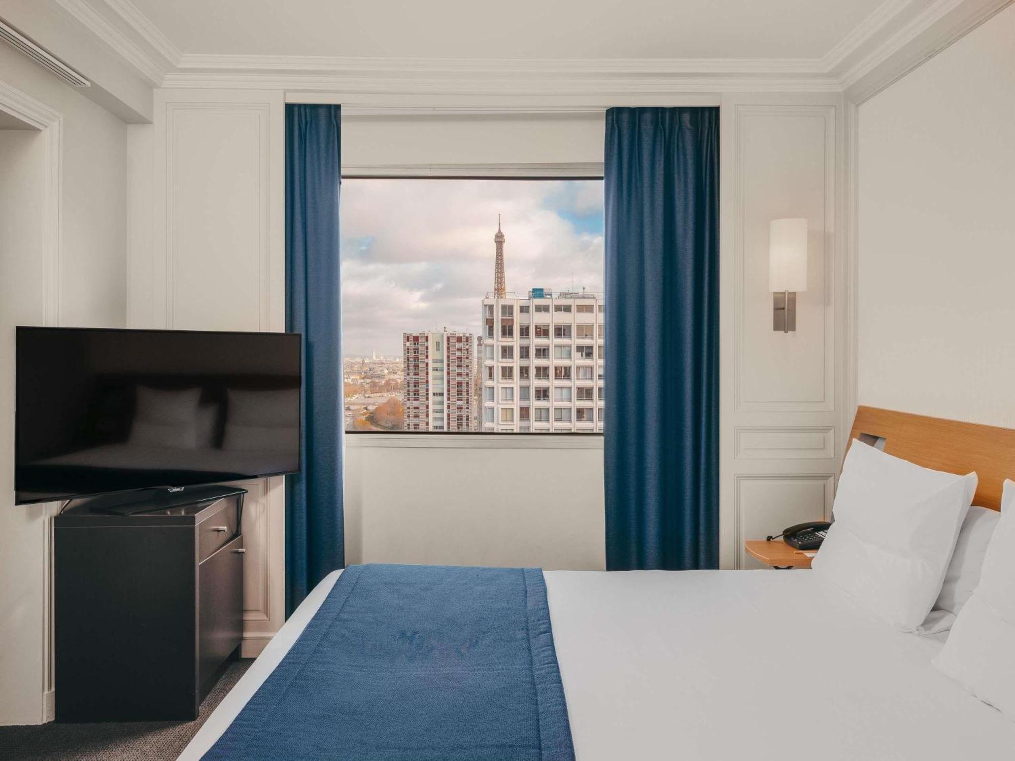 Suite Junior avec 1 Lit Queen-Size et Canapé