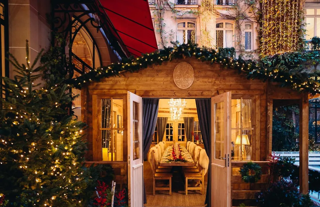 Hôtel Plaza Athénée - Dorchester Collection-1
