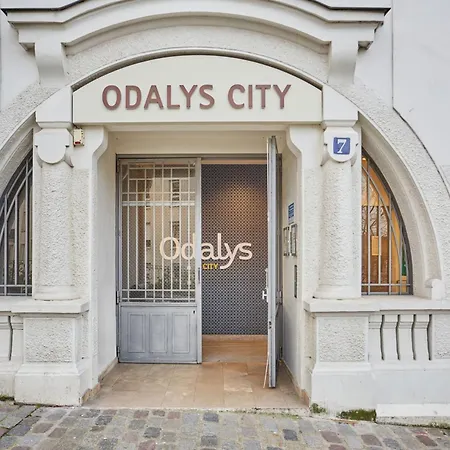 Appart'hôtel Odalys City - Paris Montmartre-2