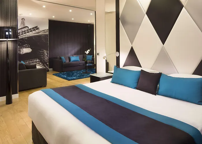 Hotel L'Empire Paris