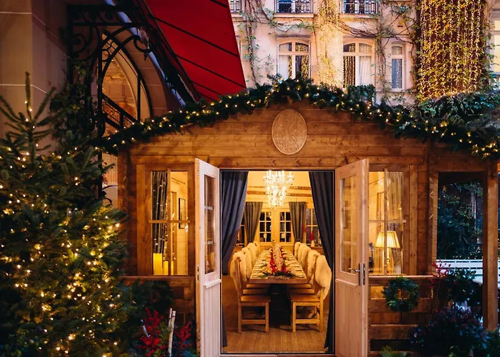 Hôtel Plaza Athénée - Dorchester Collection Paris