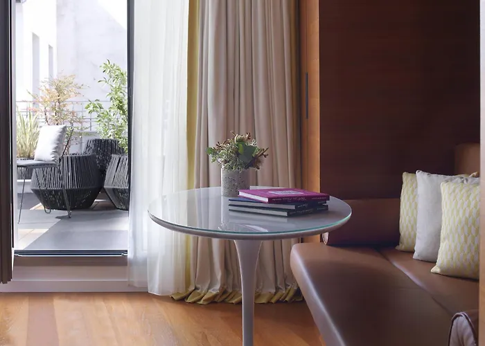 Renaissance Paris Republique Hotel&Spa