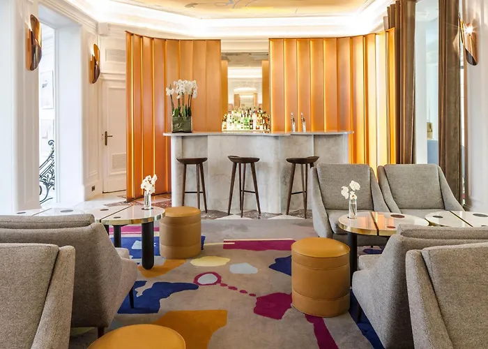 Hôtel Vernet Champs Elysées Paris